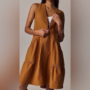 Anthropologie Brown trek Midi Dress. Small